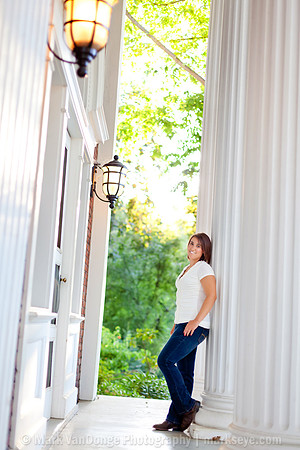 2011Portrait_Megan_T_0018