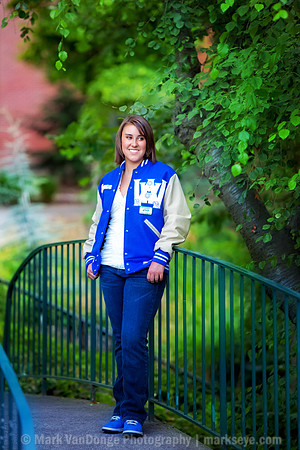 2011Portrait_Megan_T_0022