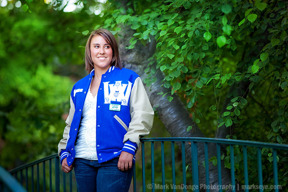 2011Portrait_Megan_T_0023