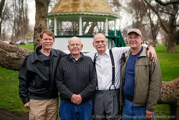 2012Portrait_Hansens_0011