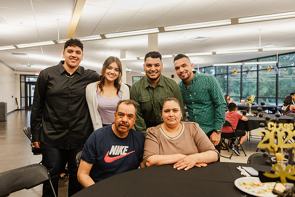 2023_WWCC_LatinoGrad_0003