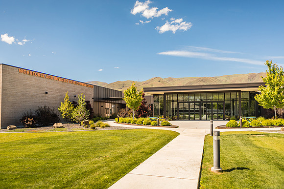 2022_WWCC_Clarkston_Exteriors_0016