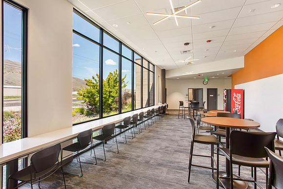 2022_WWCC_Clarkston_Interiors_0014