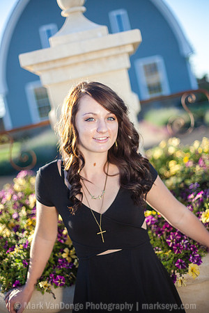 2014Senior_ShylaM_0014