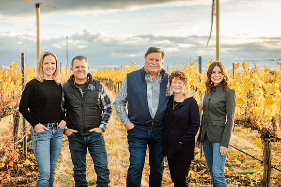 2024_Leonetti_Family_0002