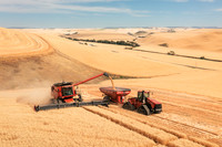 2025_VisitWW_03_Ag_WheatHarvest_0006